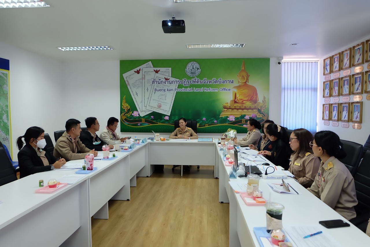 title - ผู้ตรวจราชการกรม สำนักงานการปฏิรูปที่ดินเพื่อเกษตรกรรม (ส.ป.ก.) ประชุมติดตามผลการดำเนินงานตามแผนการตรวจราชการ ส.ป.ก. ประจำปีงบประมาณ พ.ศ. 2566 รอบที่ 1 เขตตรวจราชการที่ 10 จังหวัดบึงกาฬ
